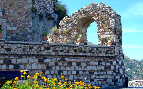 Castelmola