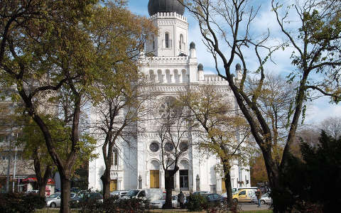 Kecskemét - Zsinagóga,  fotó: Kőszály