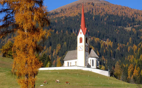 alpok ausztria templom ősz