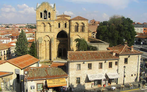 Avila a falról