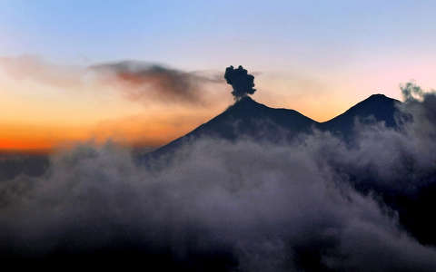 hegy naplemente vulkán