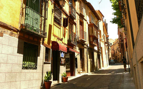 TOLEDO - SPAIN, calle Alphonso XII