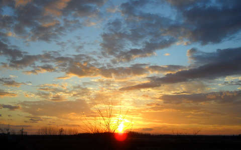 The sun goes down..