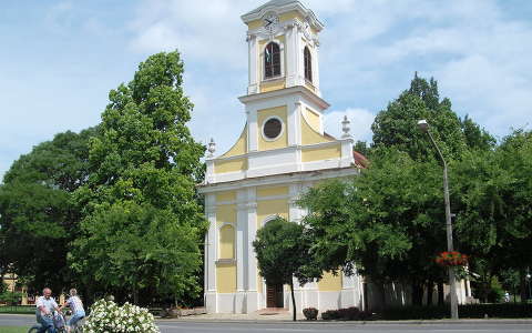 Szarvas - Katolikus templom - fotó: Kőszály