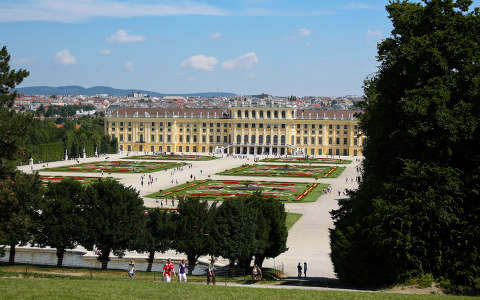 ausztria bécs kertek és parkok schönbrunn-kastély