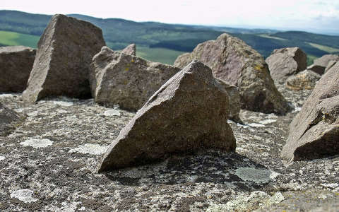 Magyarország, Hollókő, várfal