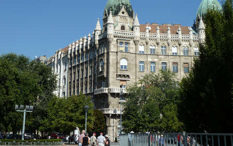 Szabadság téri részlet Budapest