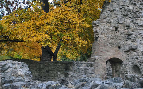 Margitsziget, Domonkos rendi kolostor romjai, Budapest, Magyarország