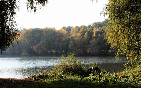Magyarország, Dunaújváros, szabadstrand ősszel