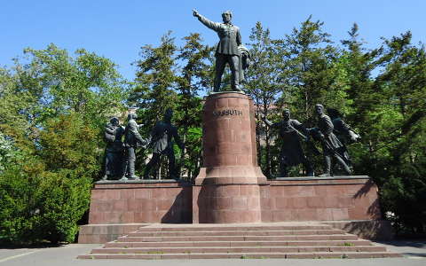 Kossuth-szobor