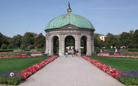 kertek és parkok