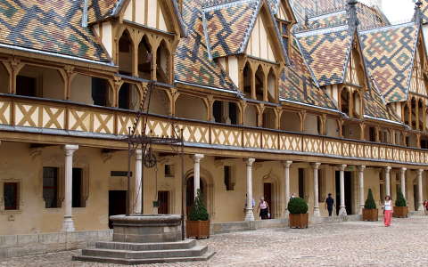 Beaune,középkori kórház,Franciaország