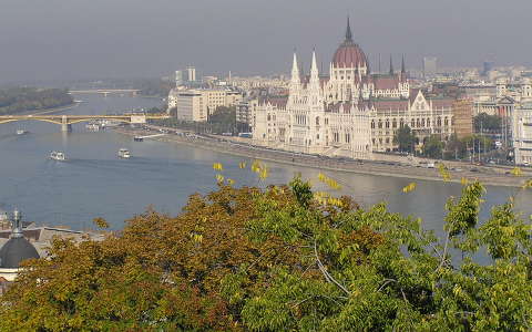 Parlament a Várból ősszel,Budapest