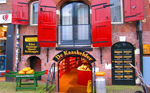 Amsterdam, The Cheese-Cellar,  Singel Bloemenmarkt
