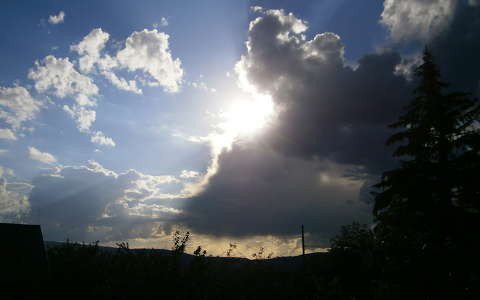 felhő