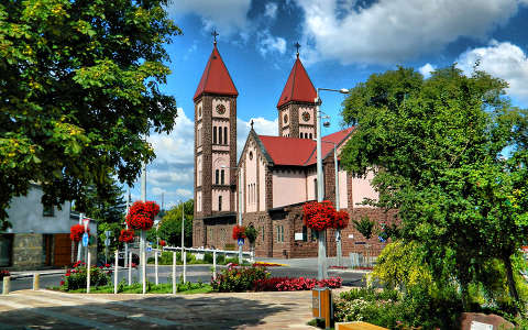 Vörös templom Balatonfüreden-Fotó:Szolnoki Tibor