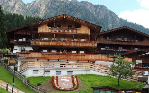 Alpbach Ausztria legvirágosabb települése