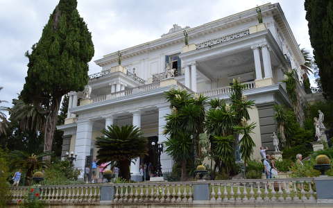 Korfu - Sissy palota
