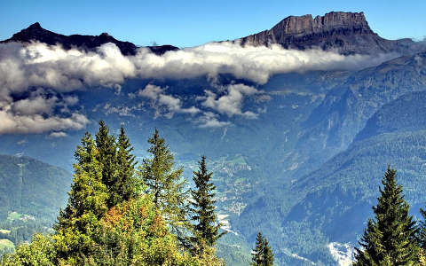 Mont Blanc, Franciaország (Európa legmagasabb hegye,  kb.4810 m magas)