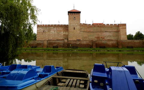 csónak várak és kastélyok