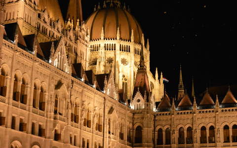 budapest magyarország országház éjszakai képek