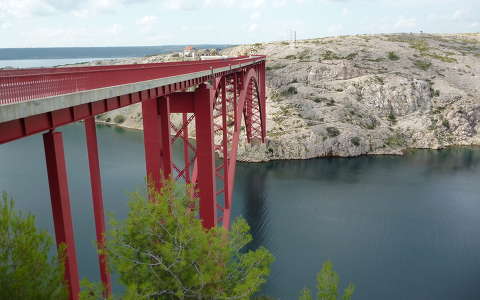 Maslenica-híd, Horvátország