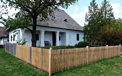 ház