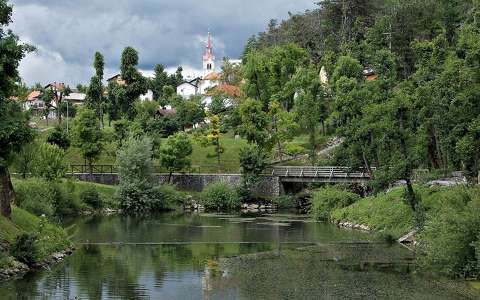 Szlovénia, Postojna