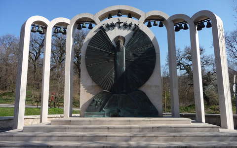 Budakeszi, Himnusz-szobor