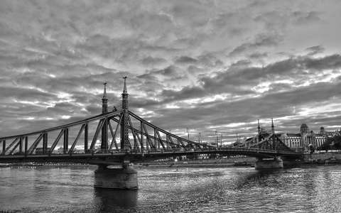 Szabadság híd, Duna, folyó, Blakc&White, HDR