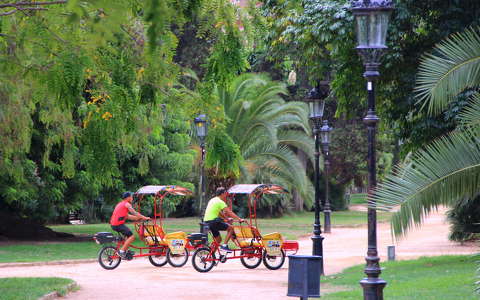 kertek és parkok lámpa spanyolország
