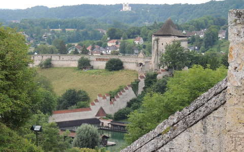 Kilátás a Burghauseni várból,Németország