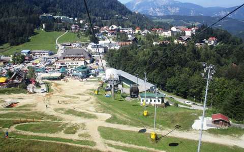 Semmering a felvonóból