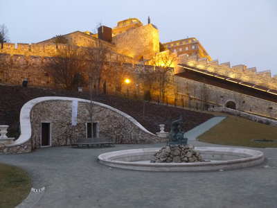 VÃ¡rbazÃ¡r