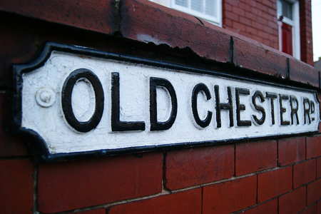 Utcanév-tábla. Derby, Egyesült Királyság.