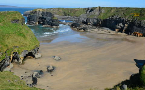 kövek és sziklák tengerpart írország öböl