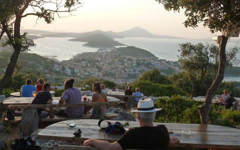 Kilátópont az Adrián, Losinj