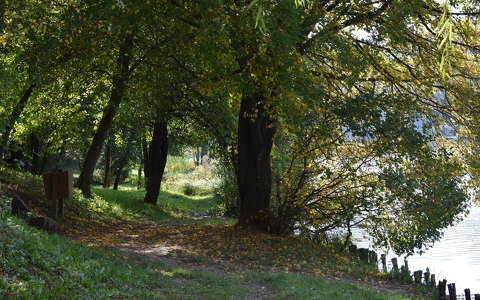 Itt az ősz, Pécs, Malomvölgyi tó