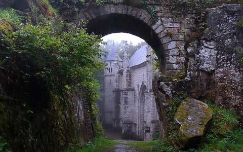 Chapelle Sainte-Barbe, Bretagne