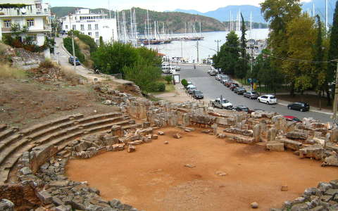 Ókori színház Fethye-ben, Turkish