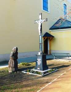 Imádkozni.