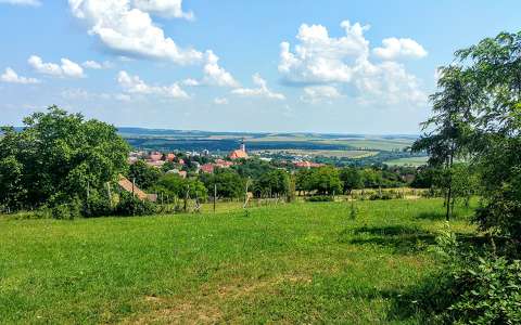 Letekintés Pécsváradra