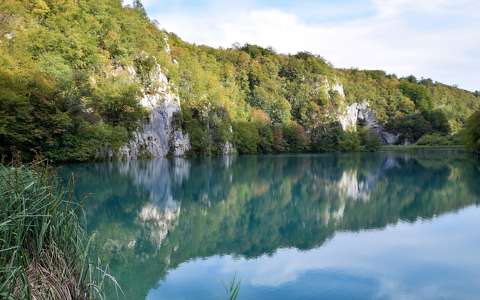 horvátország plitvicei tavak tükröződés
