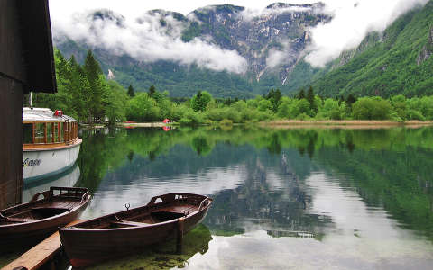 Szlovénia Bohinji-tó