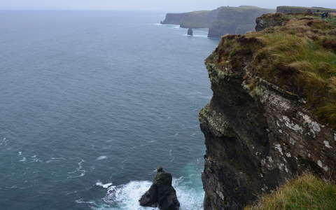 kövek és sziklák tenger írország
