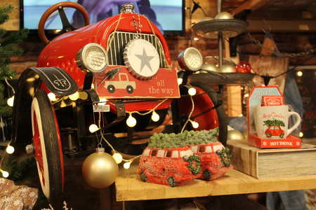 Karácsonyház, Gödöllő