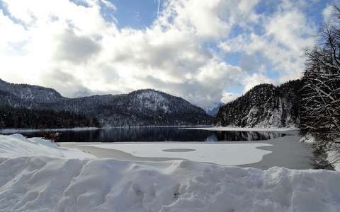 hegy tél tó