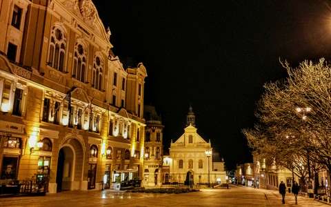Pécs belvárosa / Györkő Zsombor