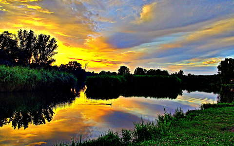 címlapfotó felhő naplemente tó