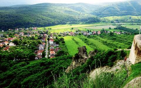 Mátra, kilátás a Siroki várból.
